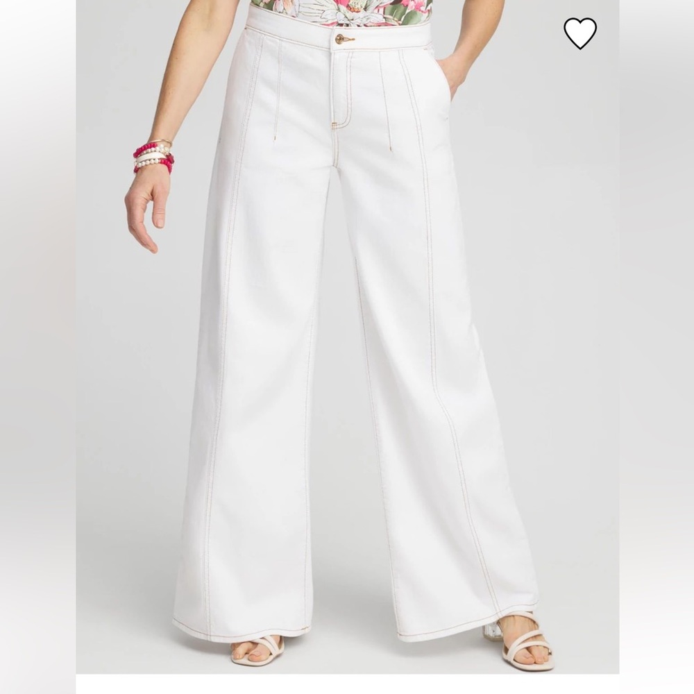 Chicos 00 (size 2) off white contrast stitch wide leg palazzo jean. Sold out !